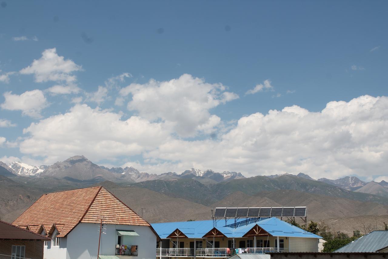 Адилет Hotel Cholpon-Ata Exterior foto